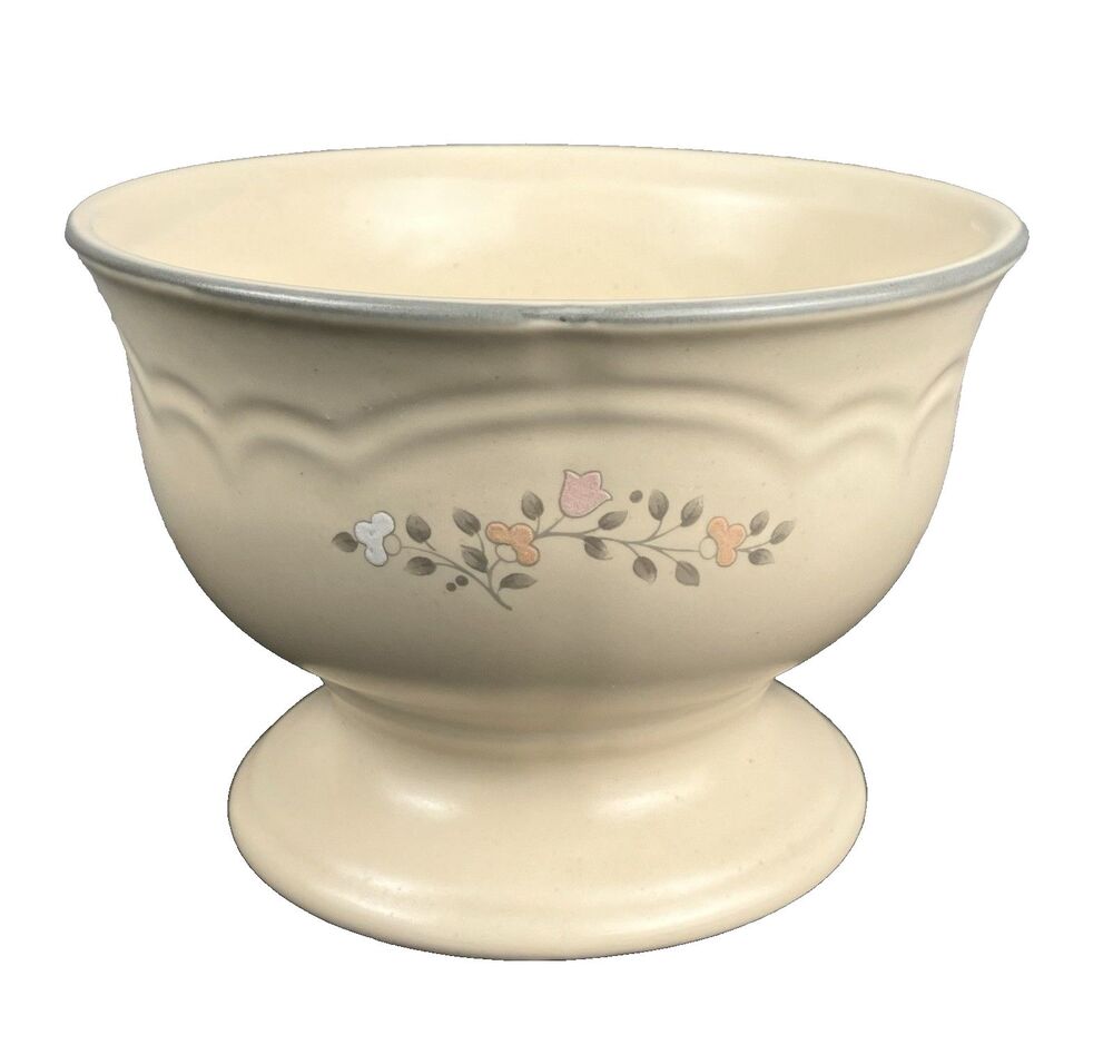 Pfaltzgraff Remembrance Pedestal Bowl Pastel Floral Peach Stoneware 6" x 4 1/4"